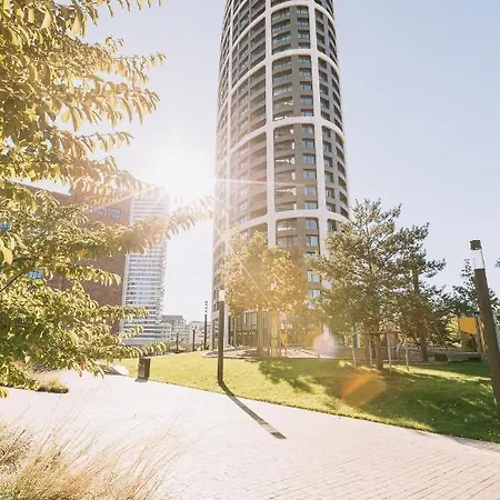 Skau Coral Residence In Sky Park 22 Floor 1Tower Panoramic View Free Parking Bratislava Exterior photo