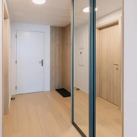 Skau Coral Residence In Sky Park 22 Floor 1Tower Panoramic View Free Parking Bratislava Exterior photo