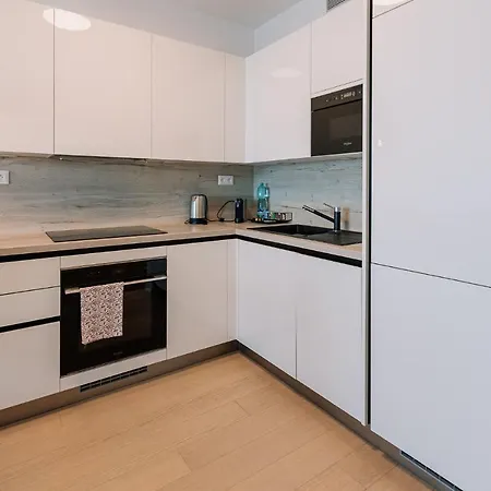 Skau Coral Residence In Sky Park 22 Floor 1Tower Panoramic View Free Parking Bratislava Exterior photo