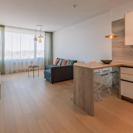 Skau Coral Residence In Sky Park 22 Floor 1Tower Panoramic View Free Parking Bratislava Exterior photo