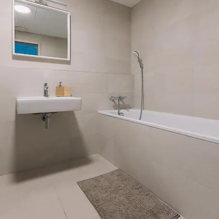 Skau Coral Residence In Sky Park 22 Floor 1Tower Panoramic View Free Parking Bratislava Exterior photo