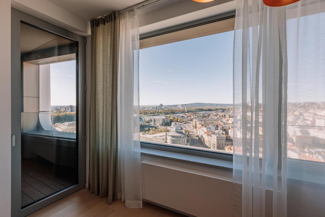 Skau Coral In Sky Park 22 Floor 1tower Panoramic View Free Parking * Bratislava